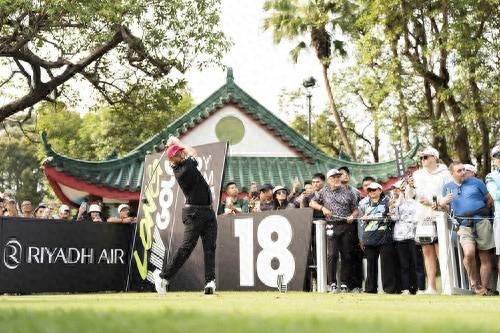 九游体育官网-“LIV Golf”职业高尔夫球巡回赛香港站粉岭开赛|金河珍|加西亚|香港高尔夫球会|高尔夫球场|卫冕冠军_新浪体育_新浪新闻