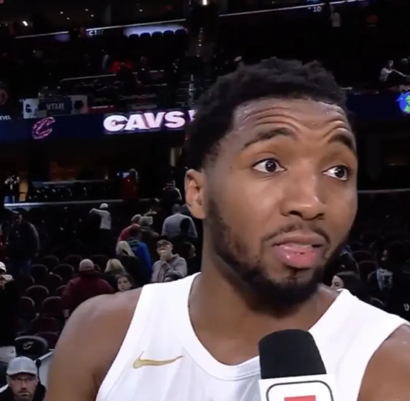 九游体育app-米切尔谈莫布利：我们需要他这种侵略性，他今天完全做到了