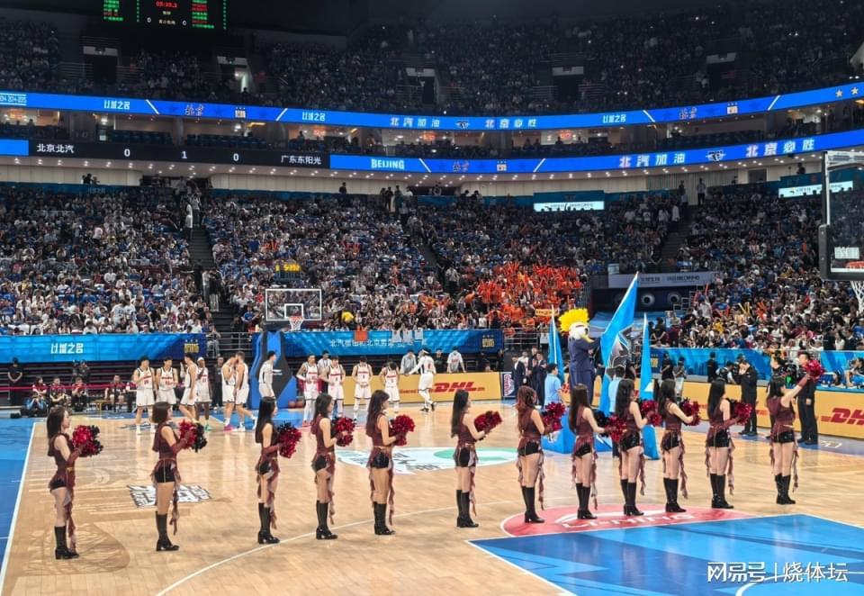 九游体育入口-CBA四强定3席！北京上海会师半决赛，周琦18分8板率队力克广东
