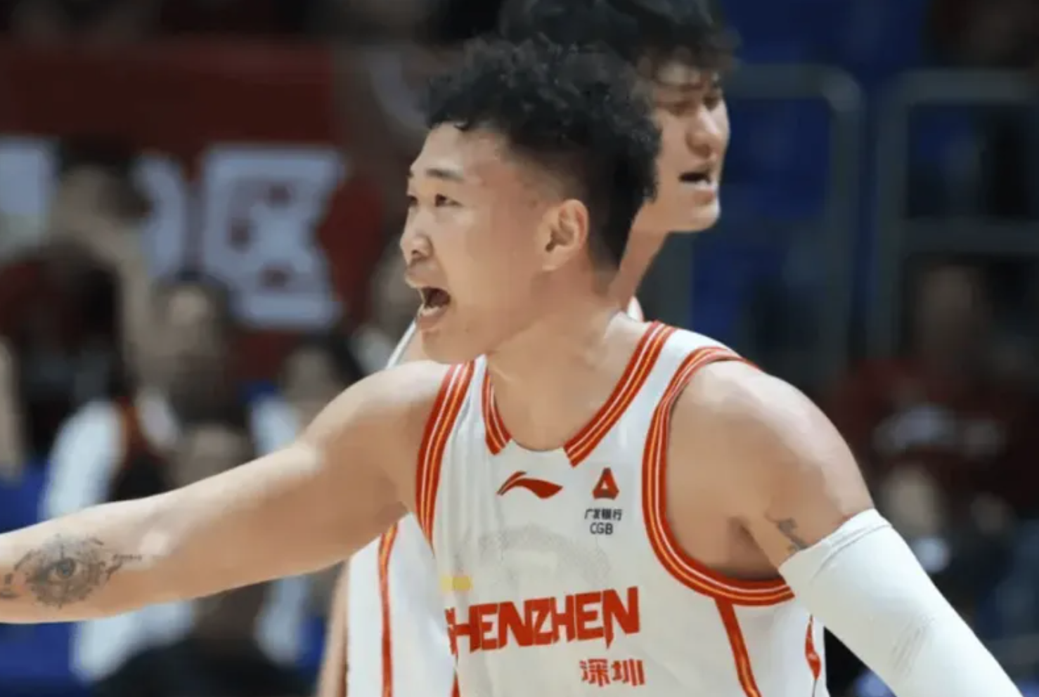 九游体育-破案了！贺希宁为何很生气？CBA名记进行了解答